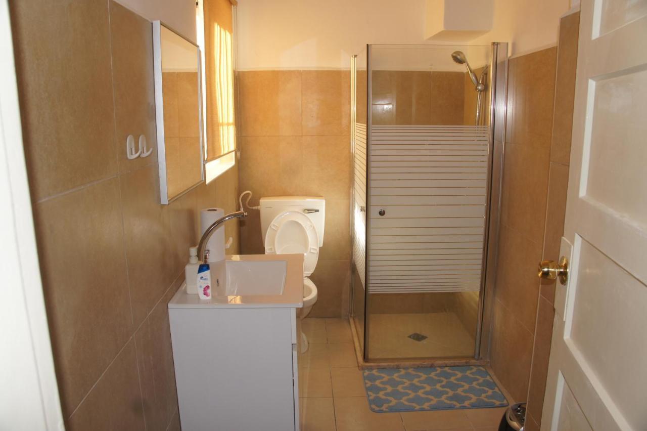 City Hall Hostel Haïfa Extérieur photo