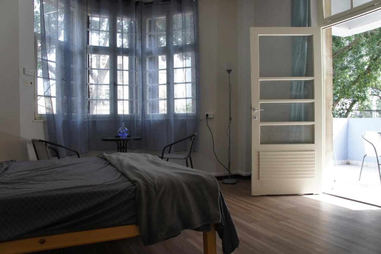 City Hall Hostel Haïfa Extérieur photo